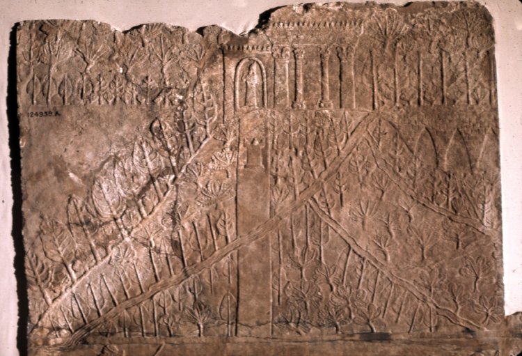 Рельеф из Северного дворца Ашшурбанипала в Ниневии, изображающий ассирийские сады с террасами, деревьями, каналами и архитектурой